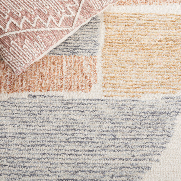 Laurel Foundry Modern Farmhouse Itzel Handmade Hand Tufted Wool Red